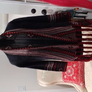 Maxsport Native style sweater